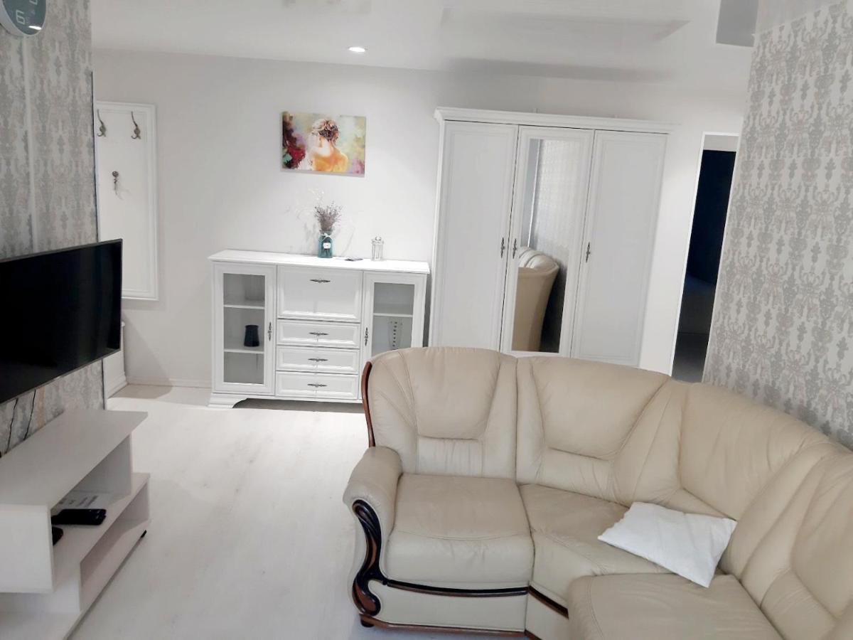Appartment New In Center Μογκιλιόφ Εξωτερικό φωτογραφία