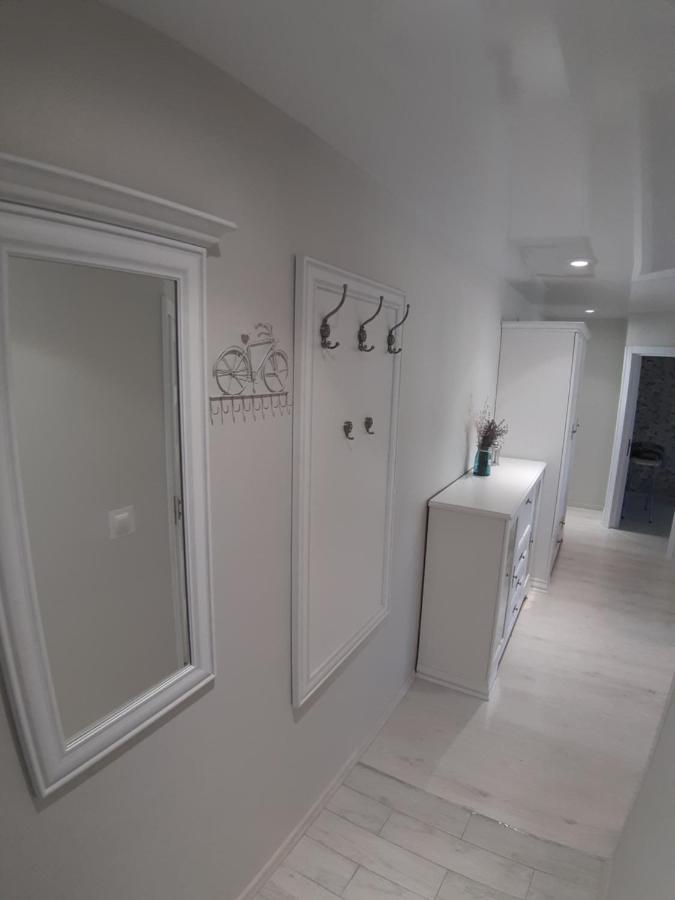 Appartment New In Center Μογκιλιόφ Εξωτερικό φωτογραφία